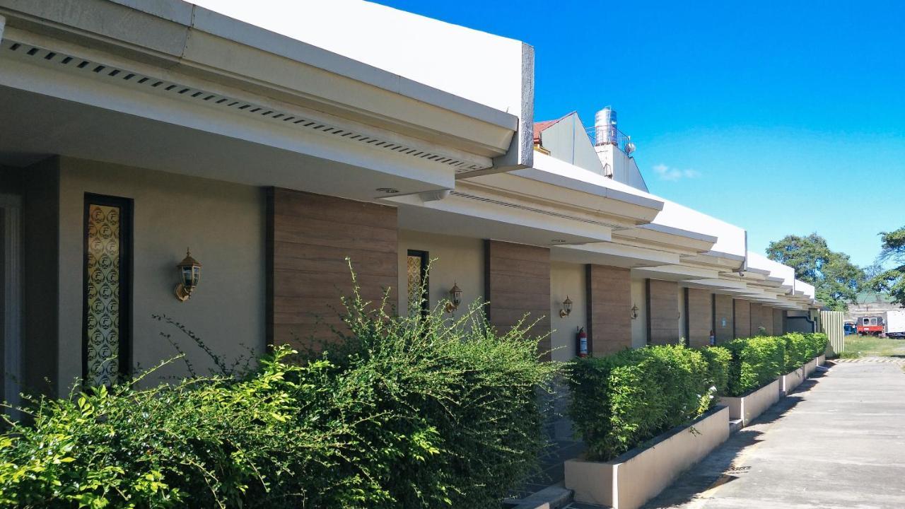 Reddoorz Premium @ Wireless Mandaue Cebu Hotel Exterior foto